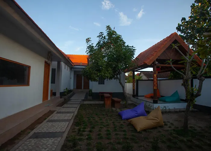 Hostal Lucky Batununggul