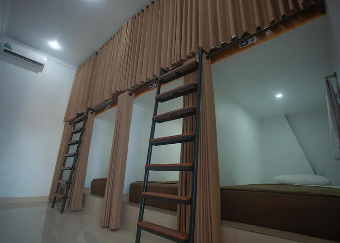 Lucky Hostal